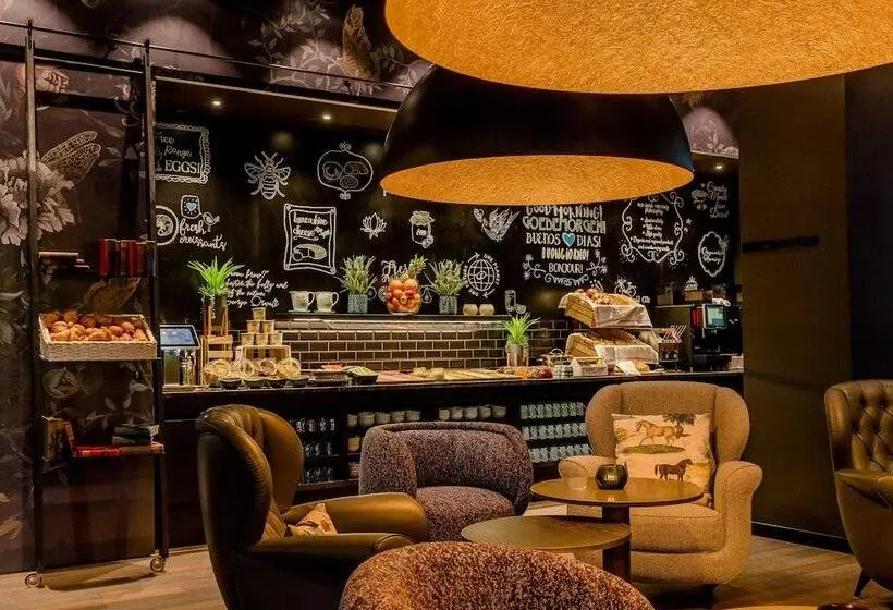 Motel One Manchester St. Peter S Square