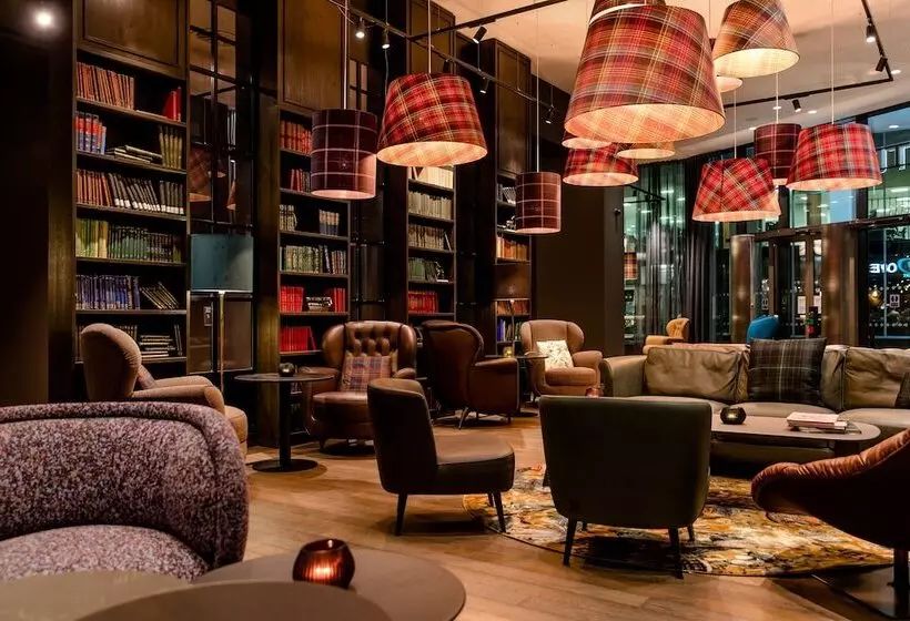 Motel One Manchester St. Peter S Square