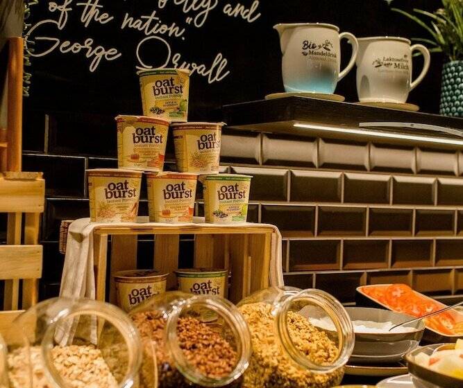 Motel One Manchester St. Peter S Square