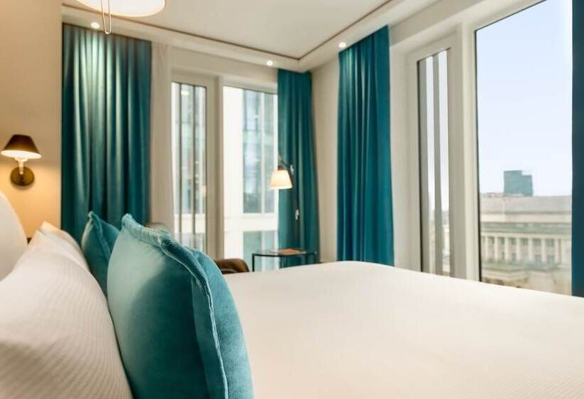 Motel One Manchester St. Peter S Square