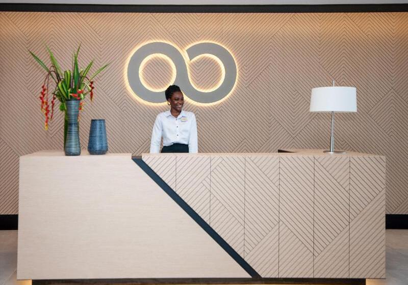 Noom Hotel Abidjan Plateau