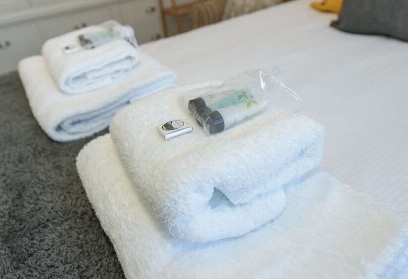 レジデンス Borrowfield Lodge