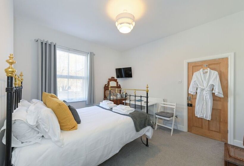 レジデンス Borrowfield Lodge