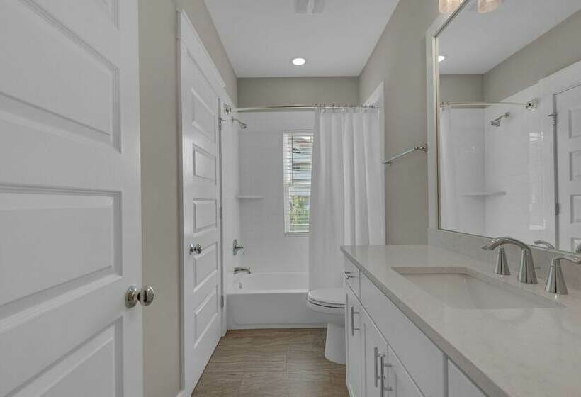 Song By The Seashipwatch