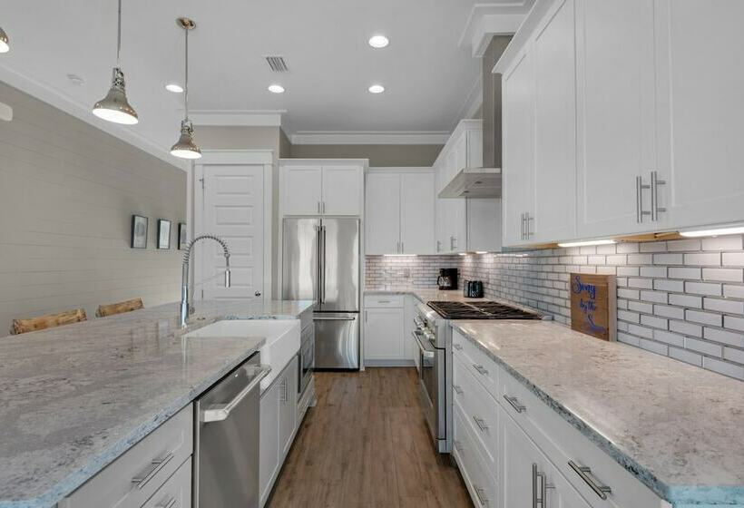 Song By The Seashipwatch