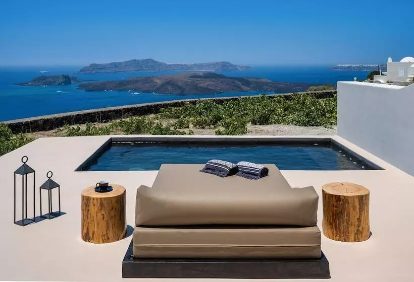 هتل Azanti Suites