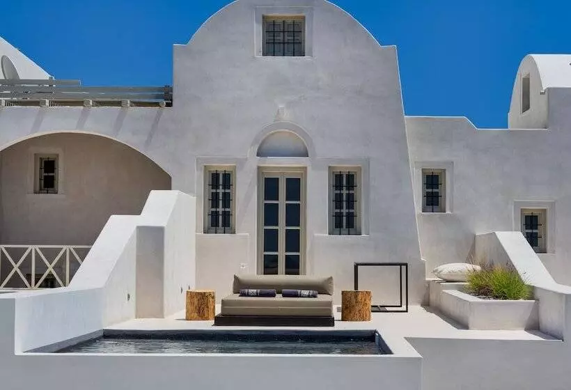 هتل Azanti Suites