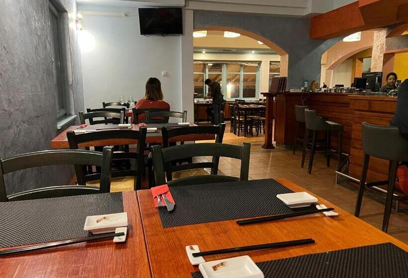 פנסיון Linc Rooms & Apartments