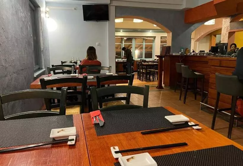 ペンション Linc Rooms & Apartments
