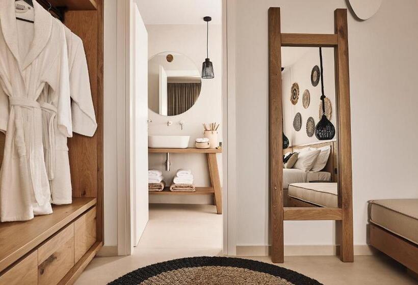 ホテル Nival Boutique