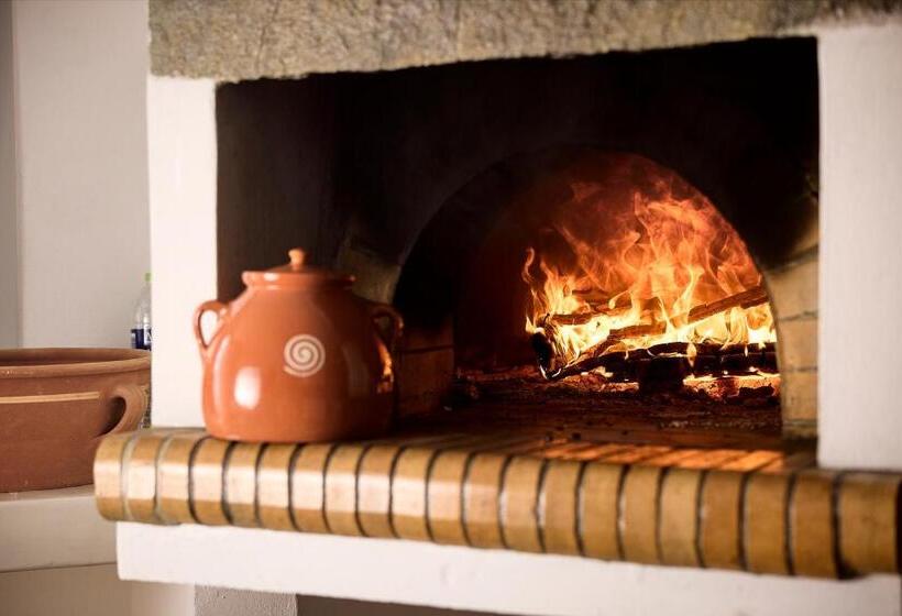 ホテル Nival Boutique