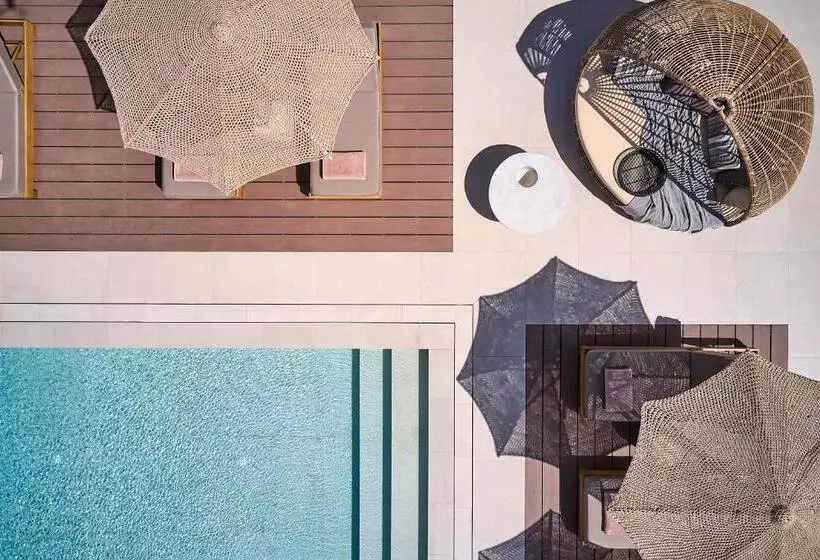 Hotelli Nival Boutique