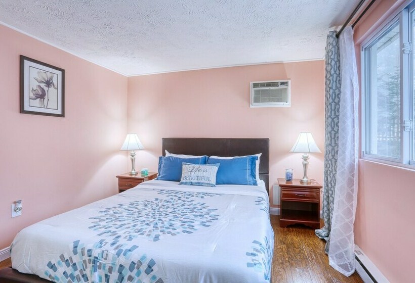 New Bright And Relaxing Cabin With Fireplace And Firepit