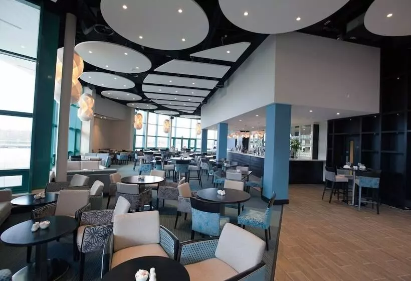 هتل Cappavilla Village Castletroy Limerick Ireland