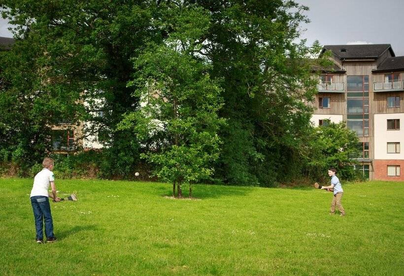 فندق Cappavilla Village Castletroy Limerick Ireland