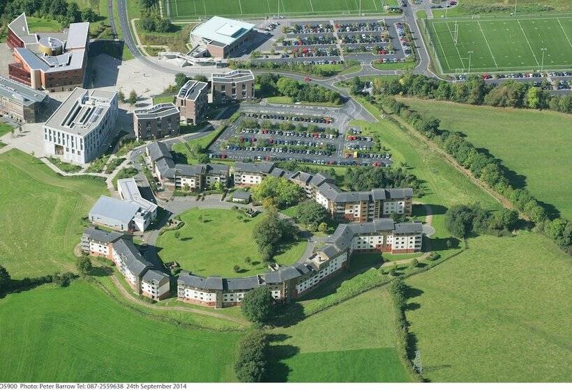 فندق Cappavilla Village Castletroy Limerick Ireland