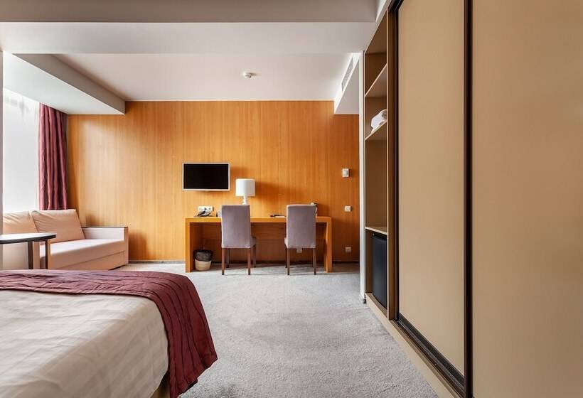 בית מלון כפרי Grace Calipso