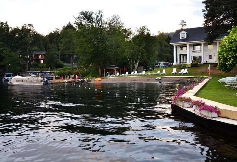 בית מלון כפרי The Villas On Lake George
