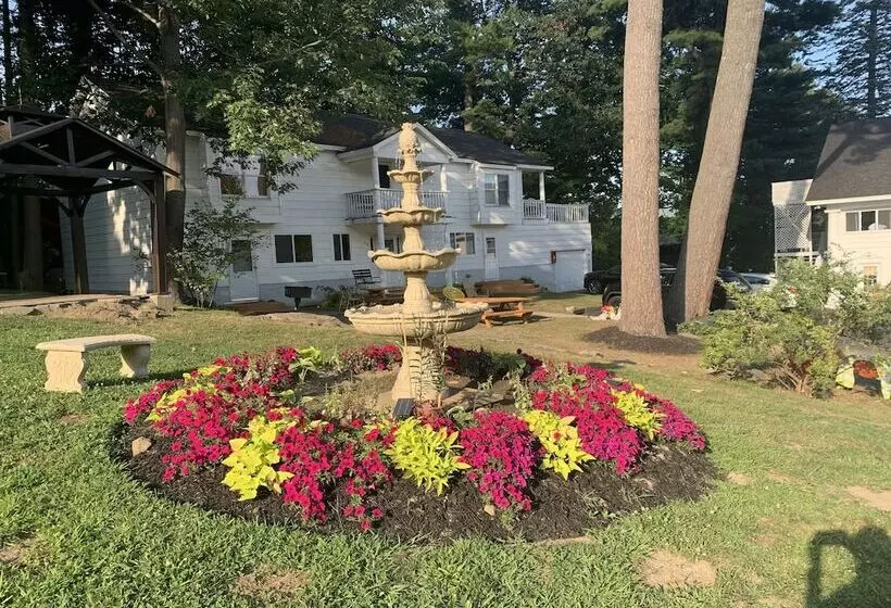 ホテル The Villas On Lake George