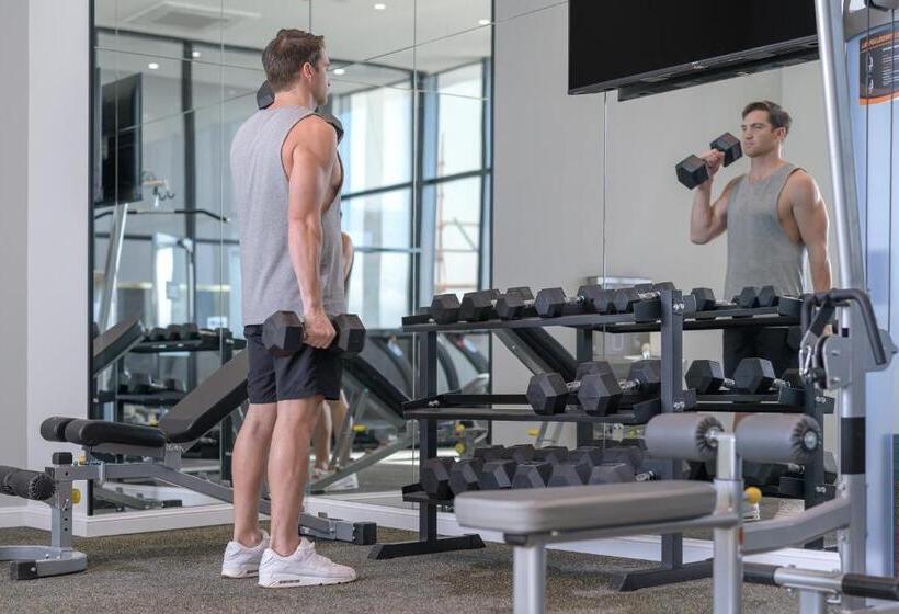 Meriton Suites Surfers Paradise