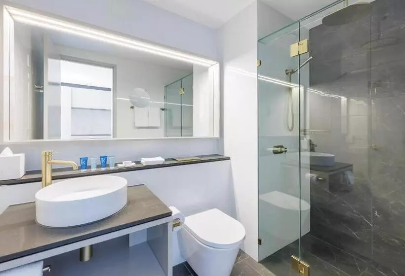 Meriton Suites Surfers Paradise