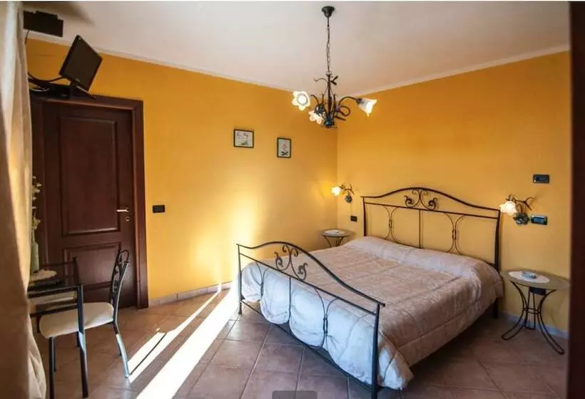 Room In B&b   Agriturismo Al Brich Triple With Breakfast