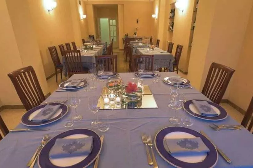 Aamiaismajoitus (B&B) Settecolli Sport Hostel   Double Room 108