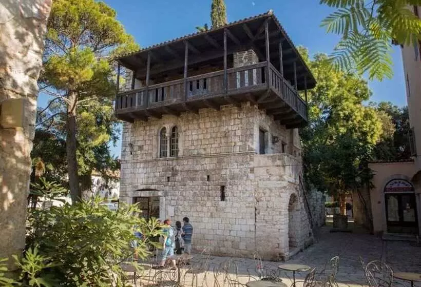 ペンション Alessio Premium Rooms   King Room 4