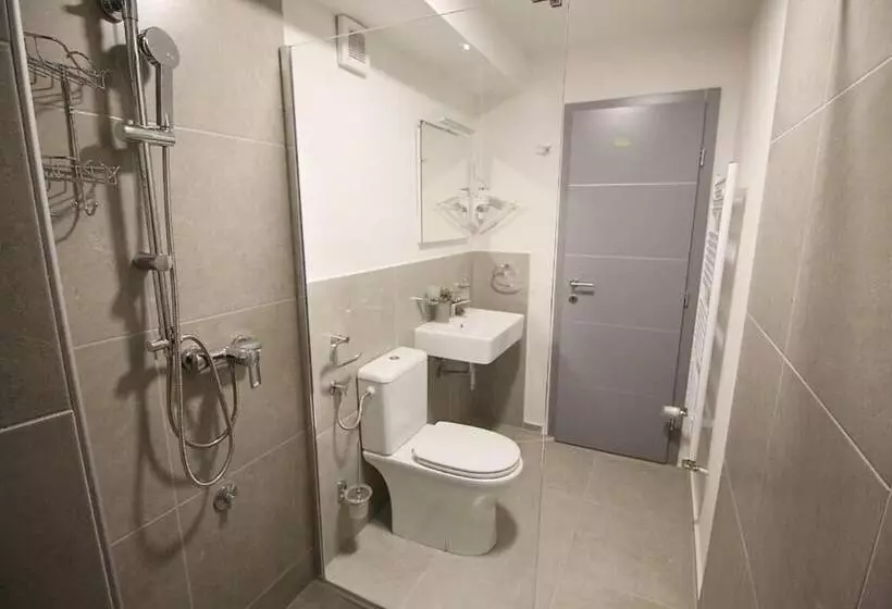 ペンション Alessio Premium Rooms