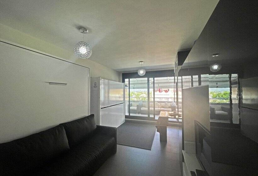 Apartamentos Aguamarina 3000