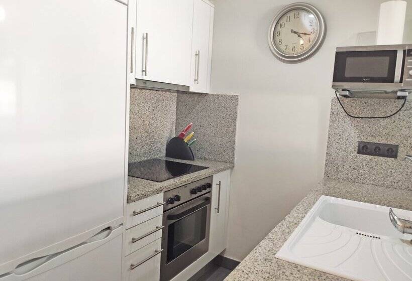 Apartamentos Aguamarina 3000