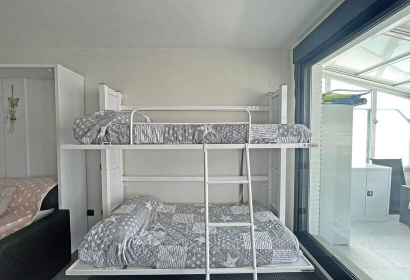 Apartamentos Aguamarina 3000