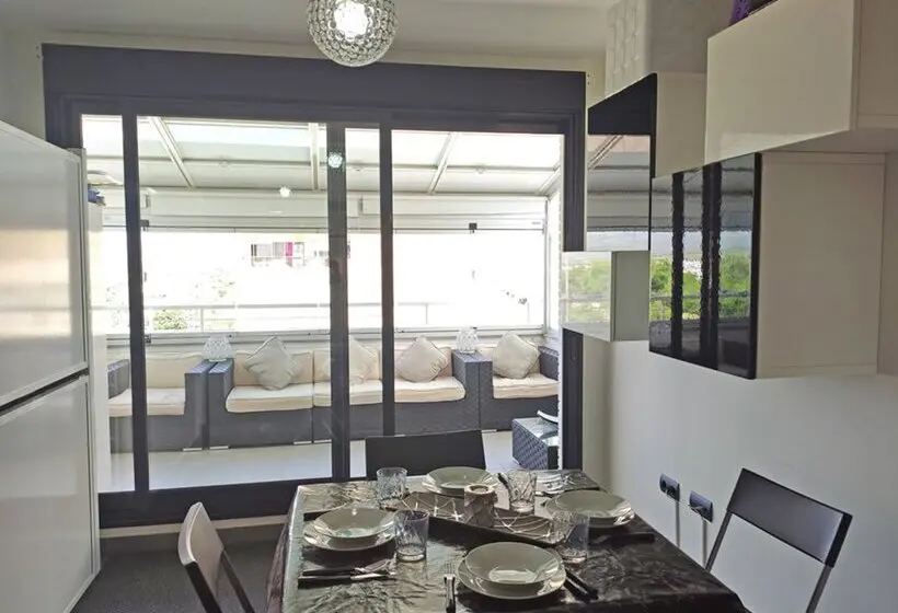 Apartamentos Aguamarina 3000