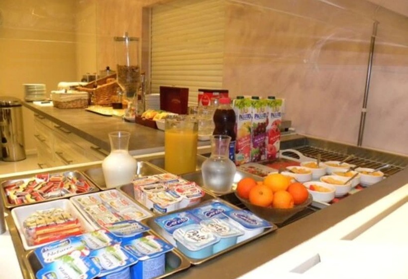 هتل Anglade Hôtel