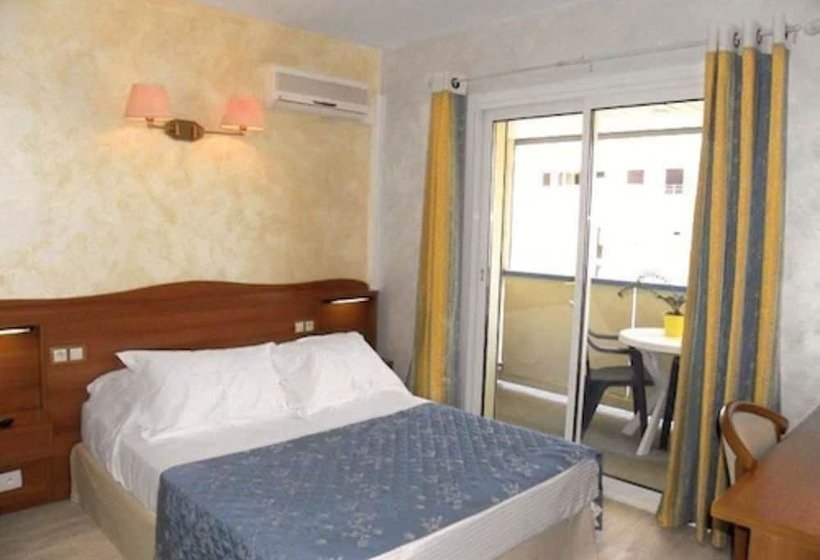 هتل Anglade Hôtel