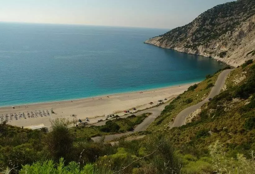 Kalypso Studios & Apartments