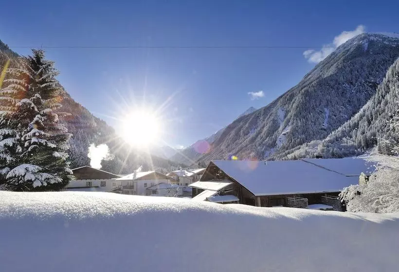 Aktiv & Vitalhotel Bergcristall