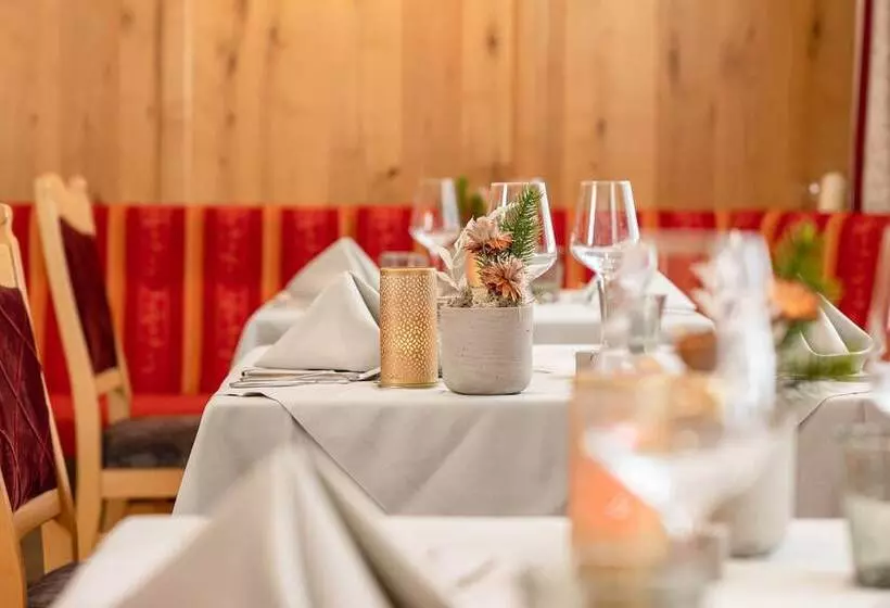 Aktiv & Vitalhotel Bergcristall