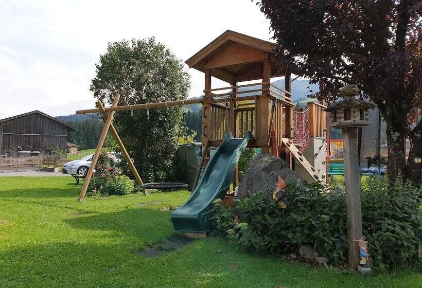 مبيت وإفطار Frühstückspension Tannenhof