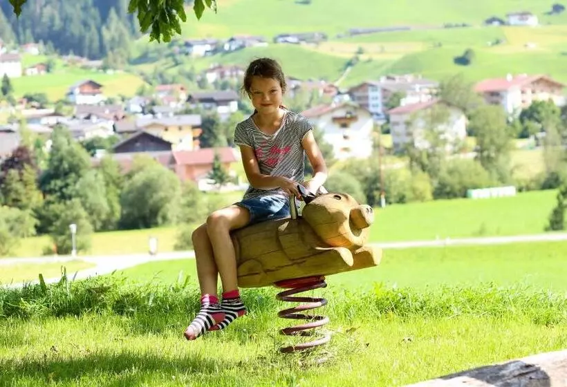 ベッドアンドブレックファースト Ladestatthof