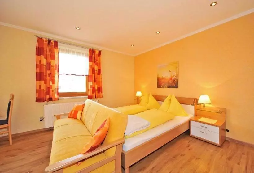 مبيت وإفطار Pension Oberwinkler