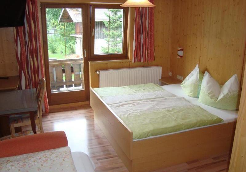 مبيت وإفطار Pension Europa