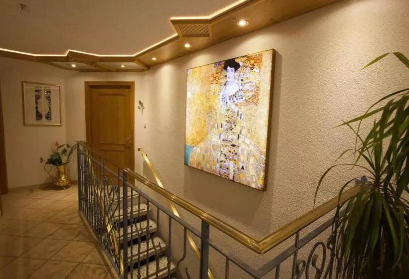 ベッドアンドブレックファースト Pension Knoll