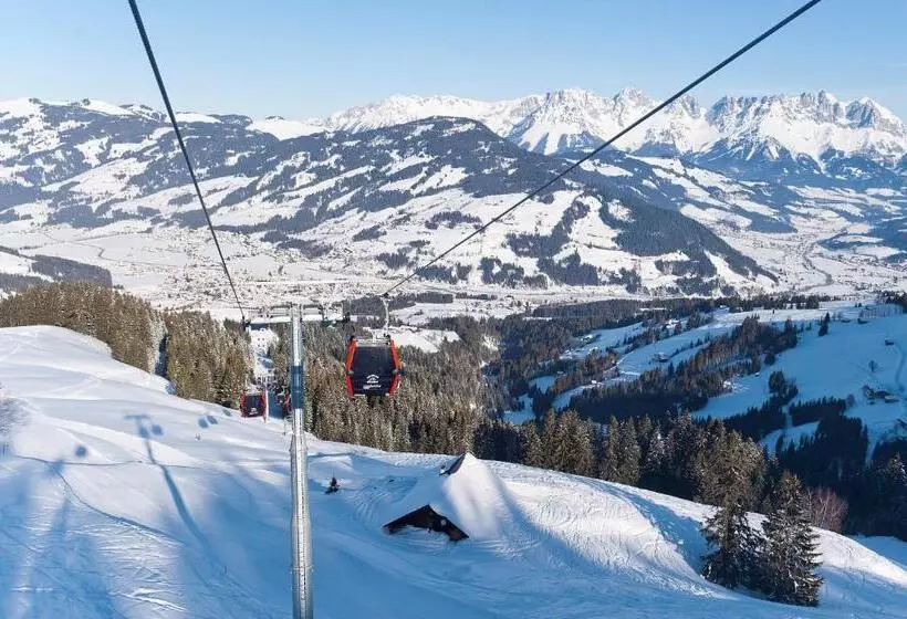 مبيت وإفطار Pension Wolfsegg