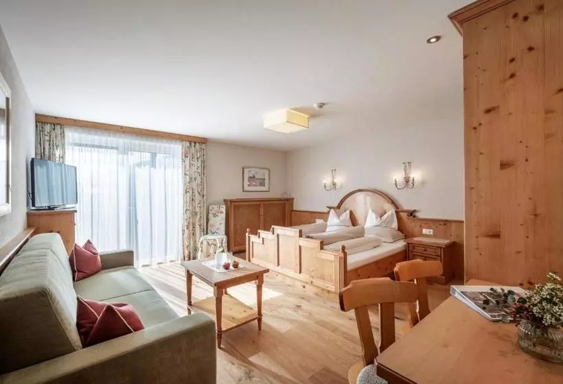 Aamiaismajoitus (B&B) Garni Tirolerhof