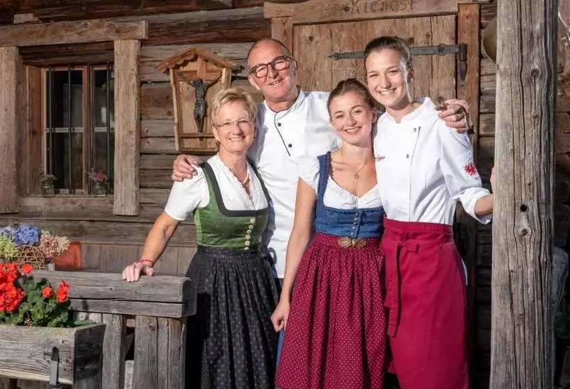 Aamiaismajoitus (B&B) Garni Tirolerhof