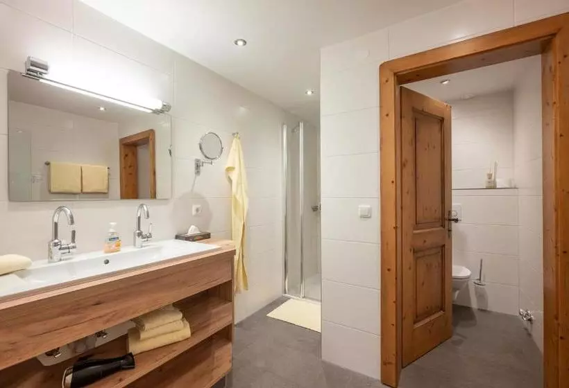 Aamiaismajoitus (B&B) Garni Tirolerhof