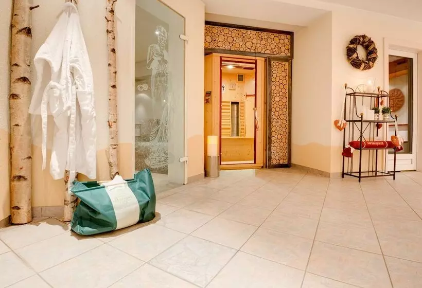 Familien  & Vitalhotel Auenhof