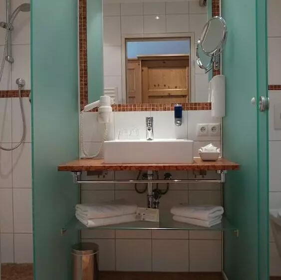 Familien  & Vitalhotel Auenhof