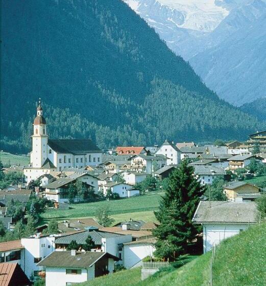 בית מלון כפרי Augarten
